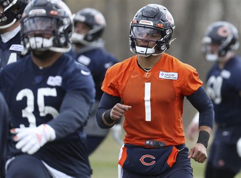 4 things we learned at Chicago Bears minicamp, including injury issues for WR Chase Claypool and